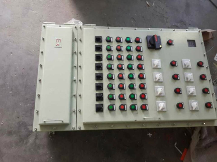 防爆按钮箱